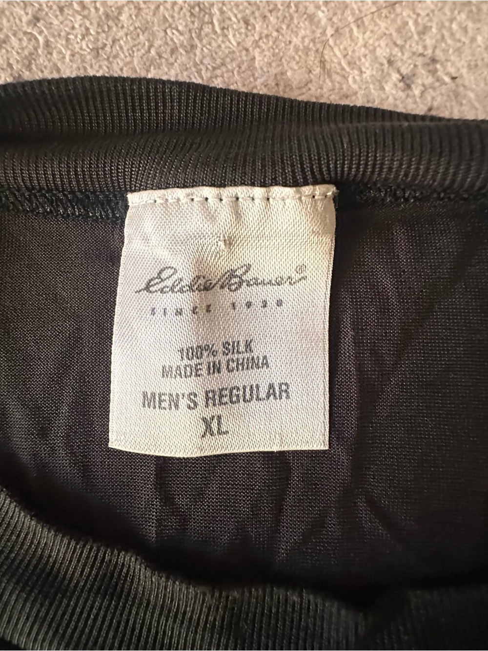 EUC Eddie Bauer Men’s XL 100% Silk Base Layer Thermal Long Sleeve Black—Sz XL - Picture 2 of 2